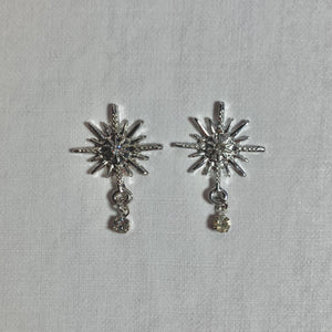 <transcy>Golden/Silver Shooting Star</transcy>