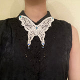 <transcy>Gorgeous Butterfly on Your Neck</transcy>
