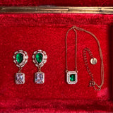 <tc>Queen's Favorite: Emerald Green Jewelry Set</tc>